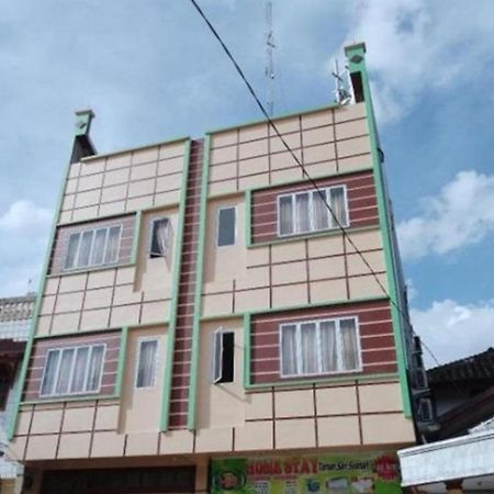 Guest House Taman Sari Syariah Pekanbaru Zewnętrze zdjęcie